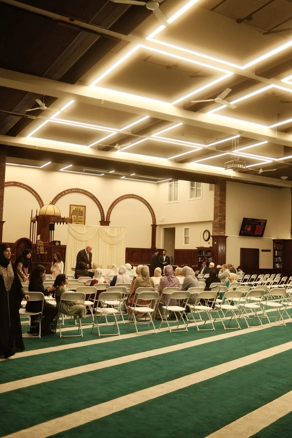 Guests arriving for the nikah